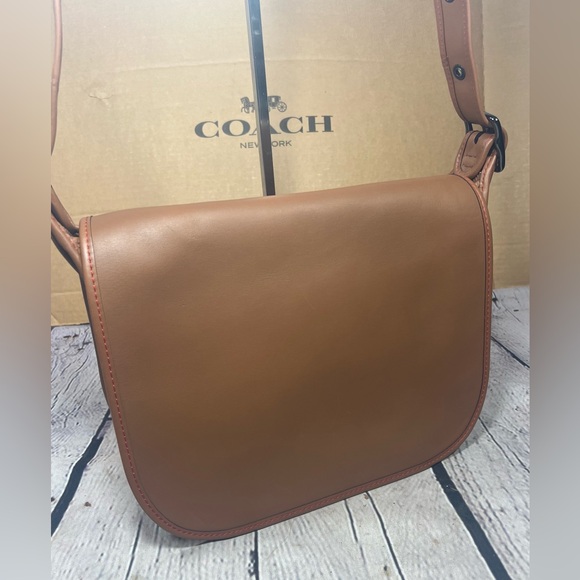 Coach 75th Anniversary LMTD Edition 9170 Shoulder Pouch British Tan Leather NICE - Picture 1 of 16